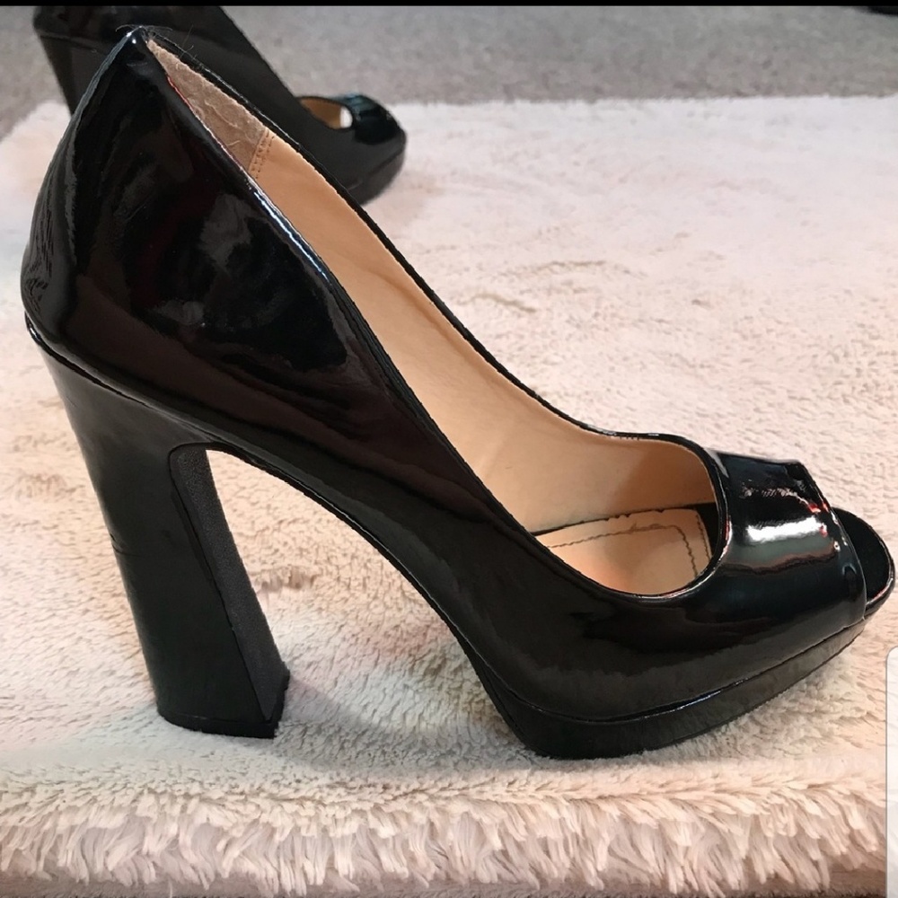 Peep toe platforms